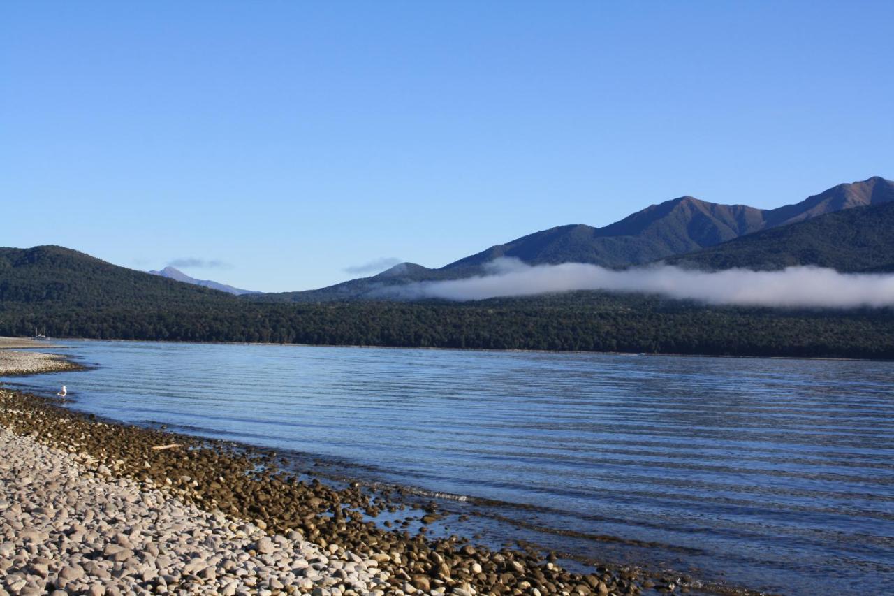 Classic A-Frame On Milford Te Anau Εξωτερικό φωτογραφία